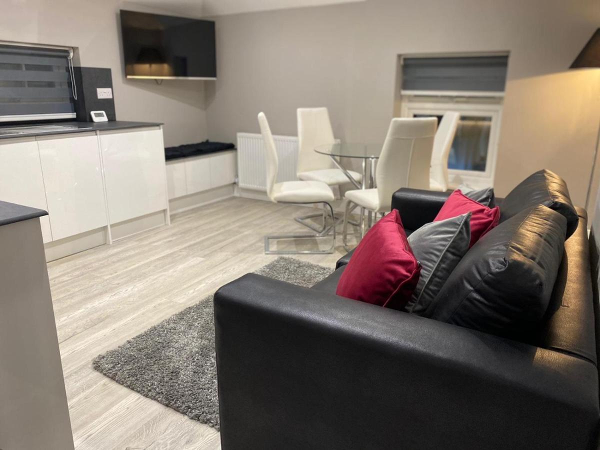 Apartment Amazing Central High Street Self Contained By Syl Watford (Hertfordshire)