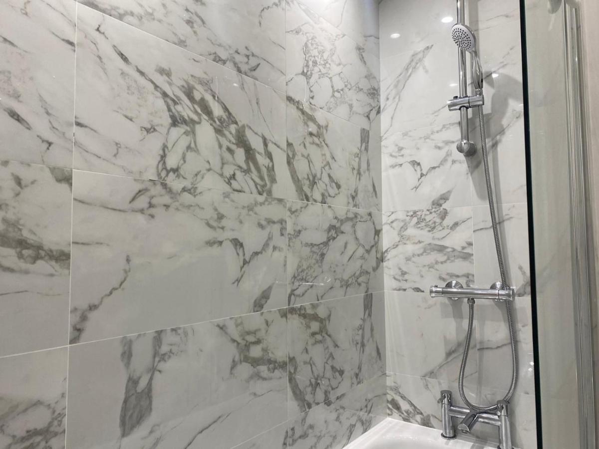 Amazing Central High Street Self Contained By Syl